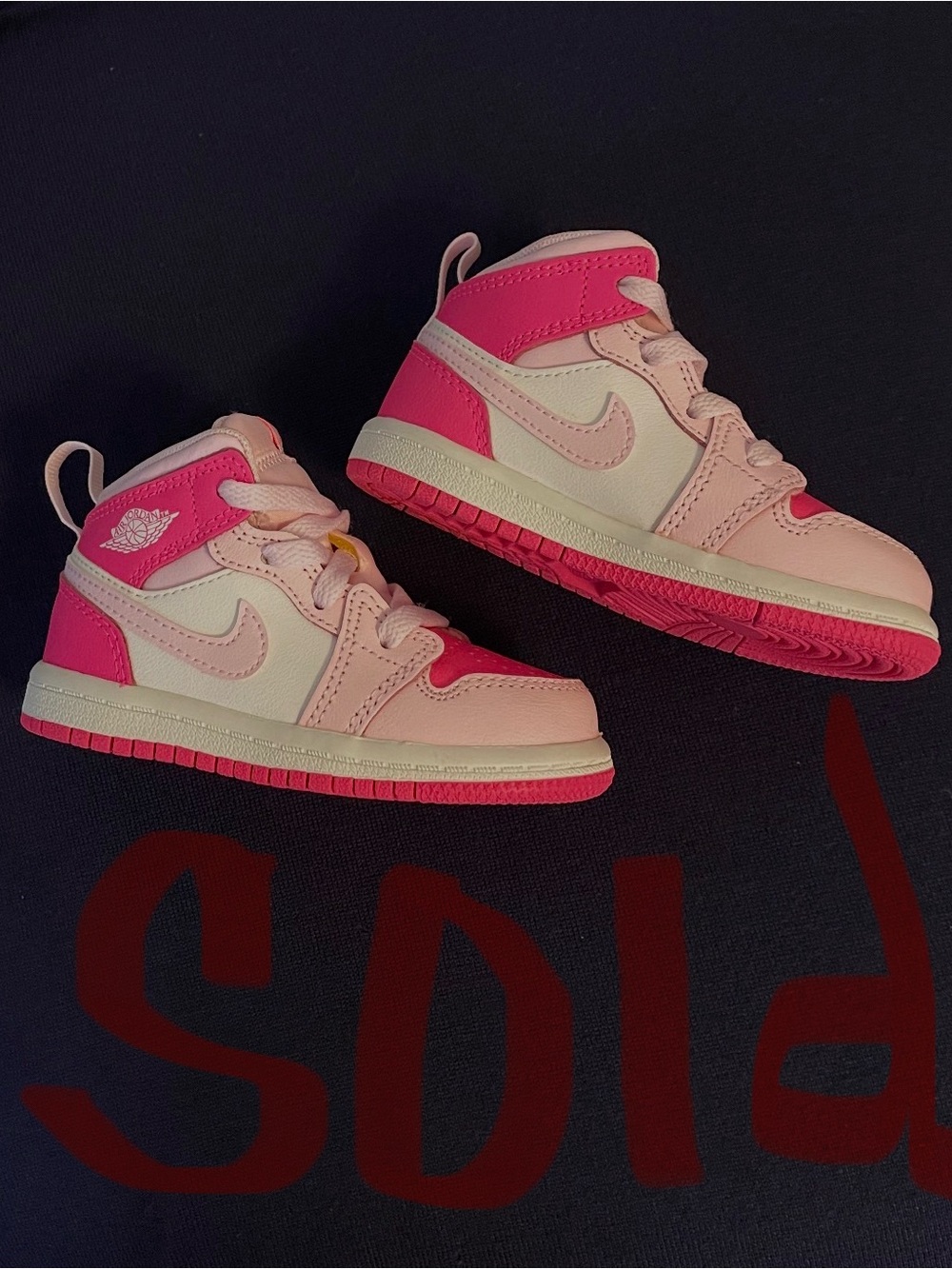Toddler Girl 6C Air Jordan Nike 1 Mid Two Tone Pink/White